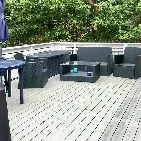 Beautiful In With 2 Bedrooms And Wifi アパート リレサン