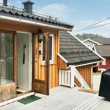 Apartment Beautiful In With 2 Bedrooms And Wifi *